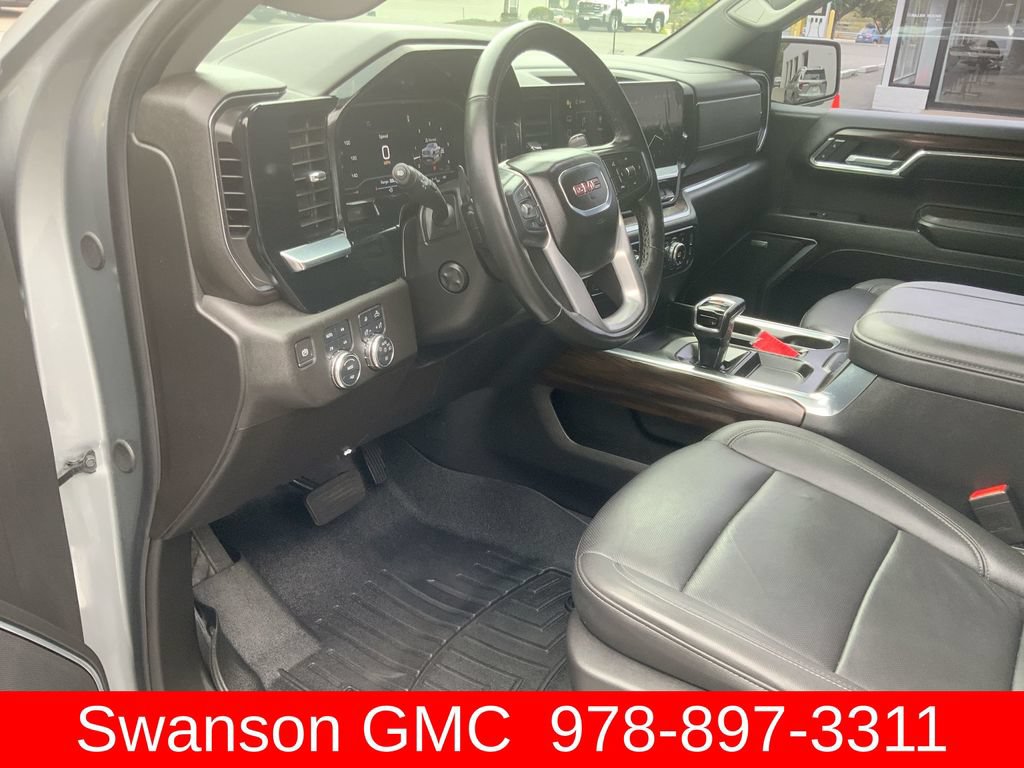 Certified 2024 GMC Sierra 1500 SLT w/ SLT Premium Plus Package AWD/4WD image 11