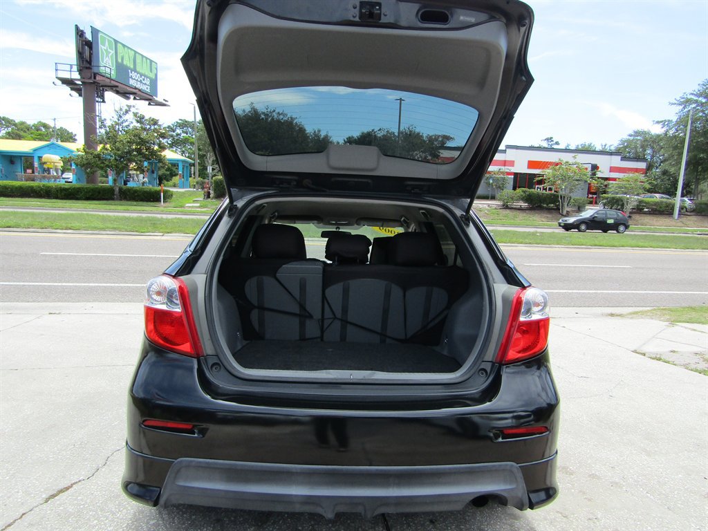 Used 2009 Toyota Matrix FWD image 7