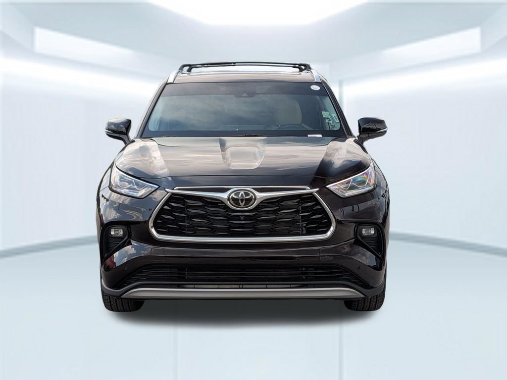 Used 2021 Toyota Highlander Platinum FWD image 10