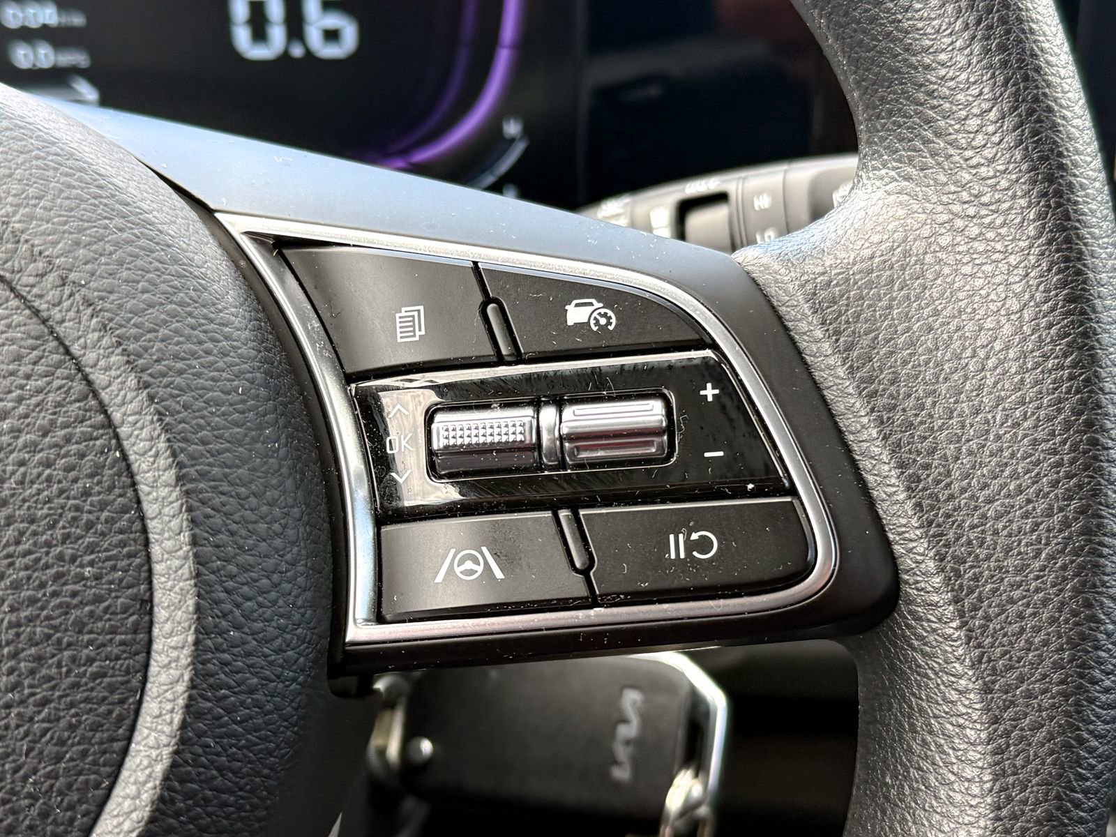 Certified 2025 Kia Seltos LX AWD/4WD image 26