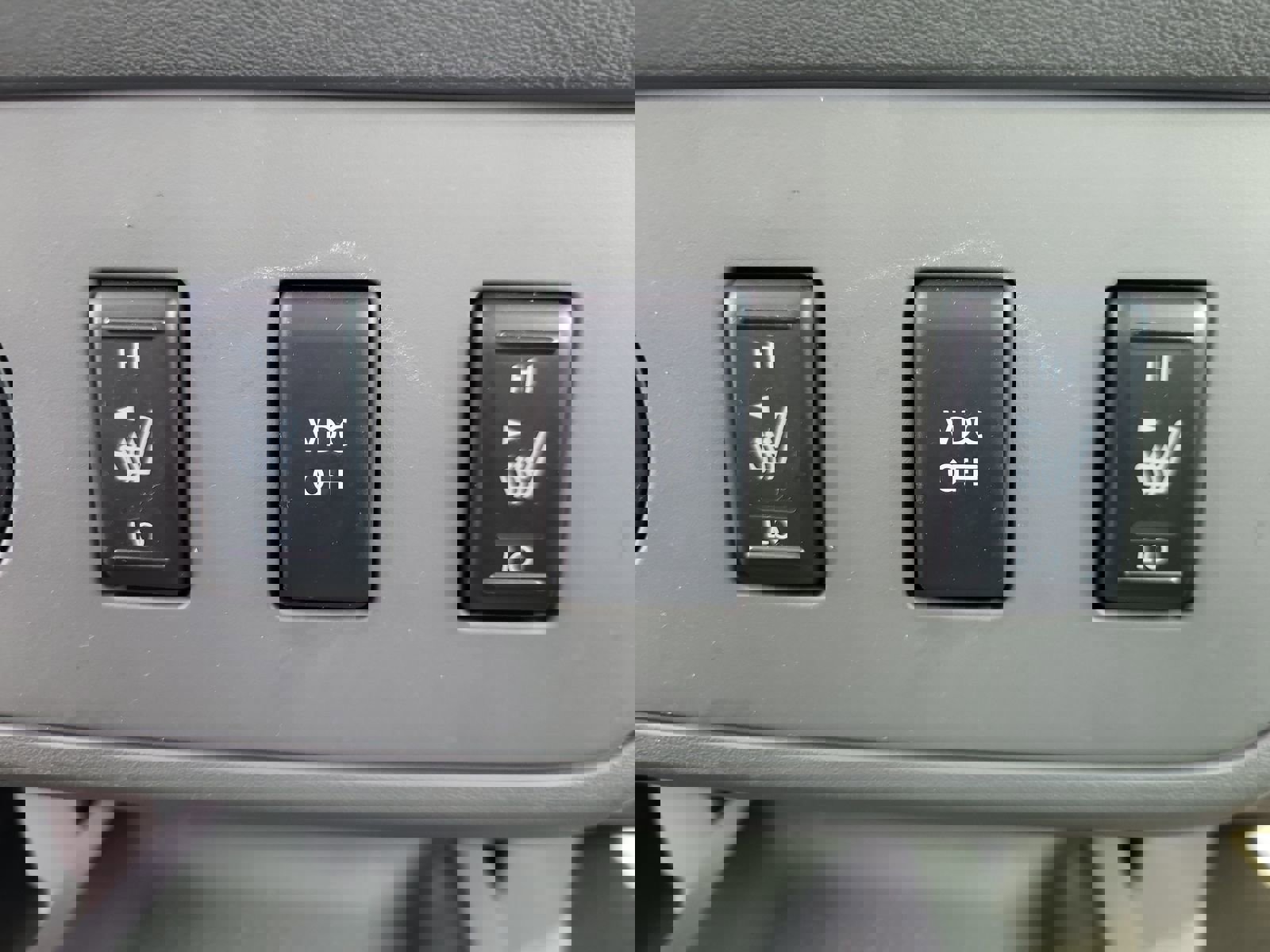 Used 2010 Nissan Frontier LE w/ LE Value Truck Pkg image 29