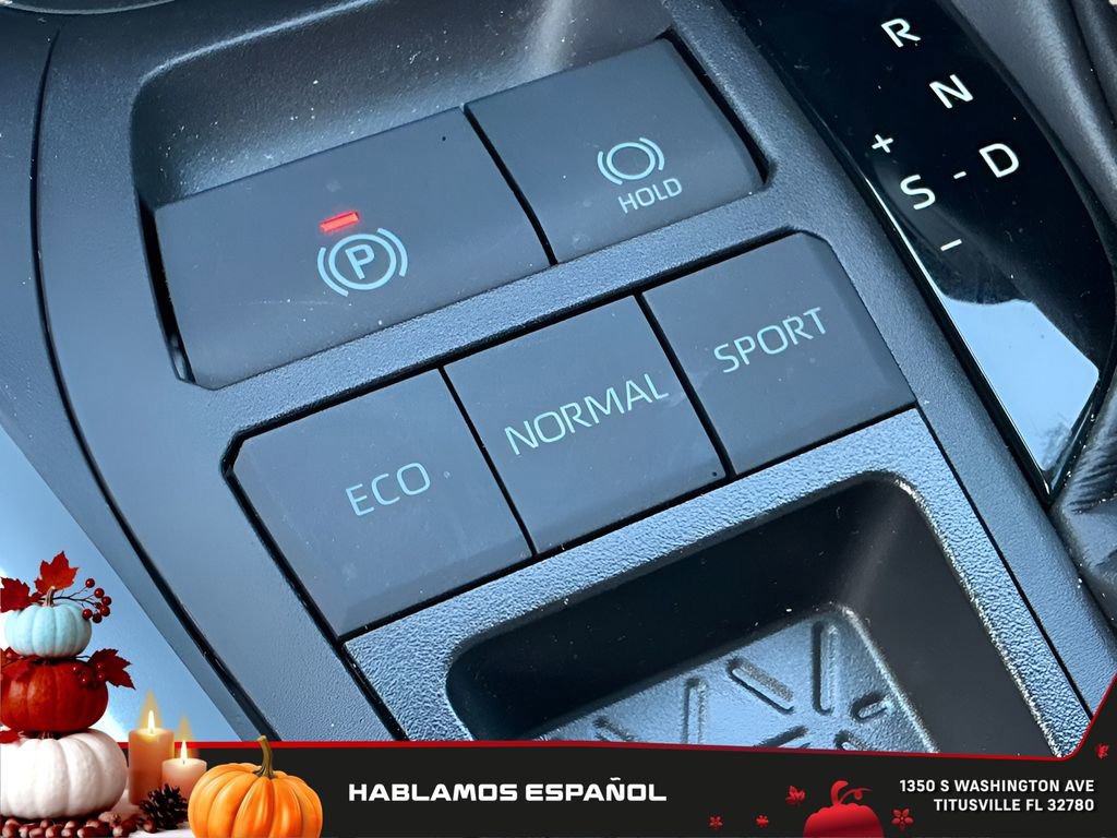 Used 2024 Toyota RAV4 XLE Premium image 39