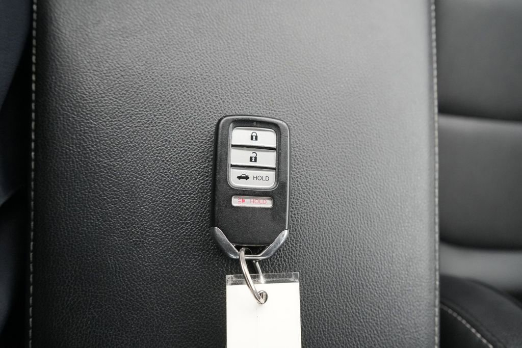 Used 2019 Honda Accord Sport image 35