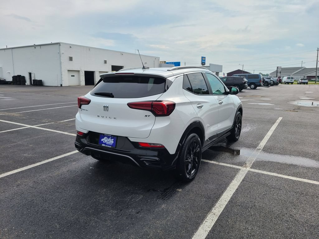 Used 2024 Buick Encore GX Sport Touring AWD/4WD image 7