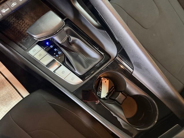 Used 2022 Hyundai Elantra SEL w/ Convenience Package image 24