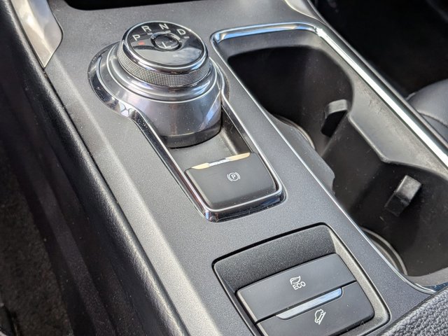 Used 2019 Ford Fusion SEL FWD image 13