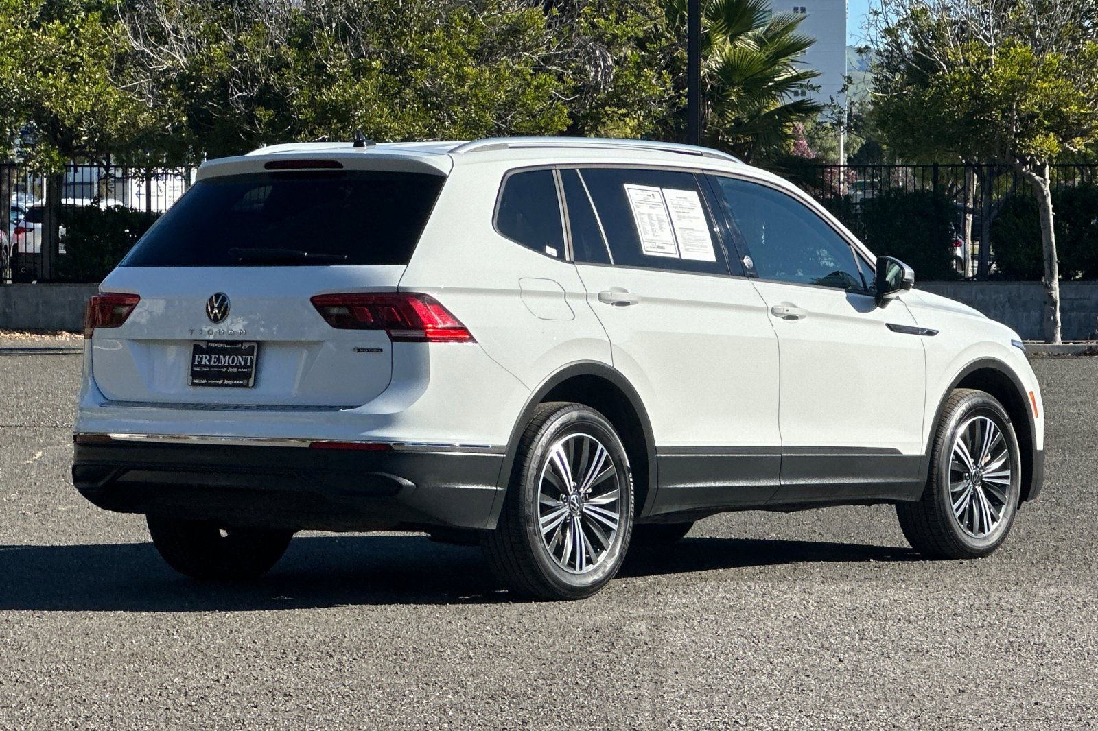 Used 2024 Volkswagen Tiguan Wolfsburg Edition image 3