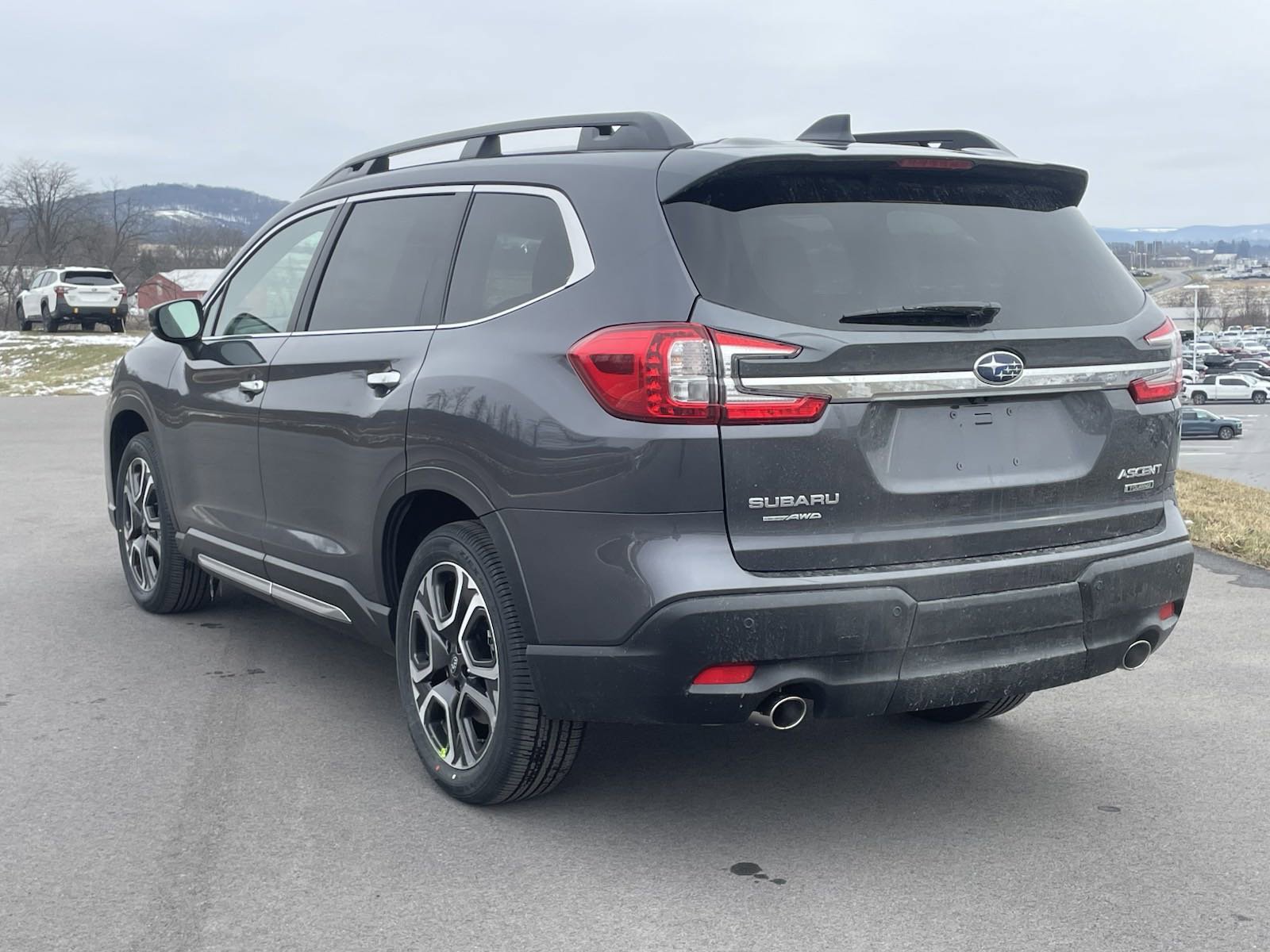 Certified 2026 Subaru Ascent Premium AWD/4WD image 4