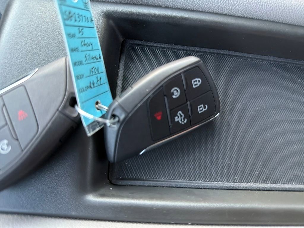 Used 2025 Chevrolet Silverado 1500 LT w/ Protection Package image 25