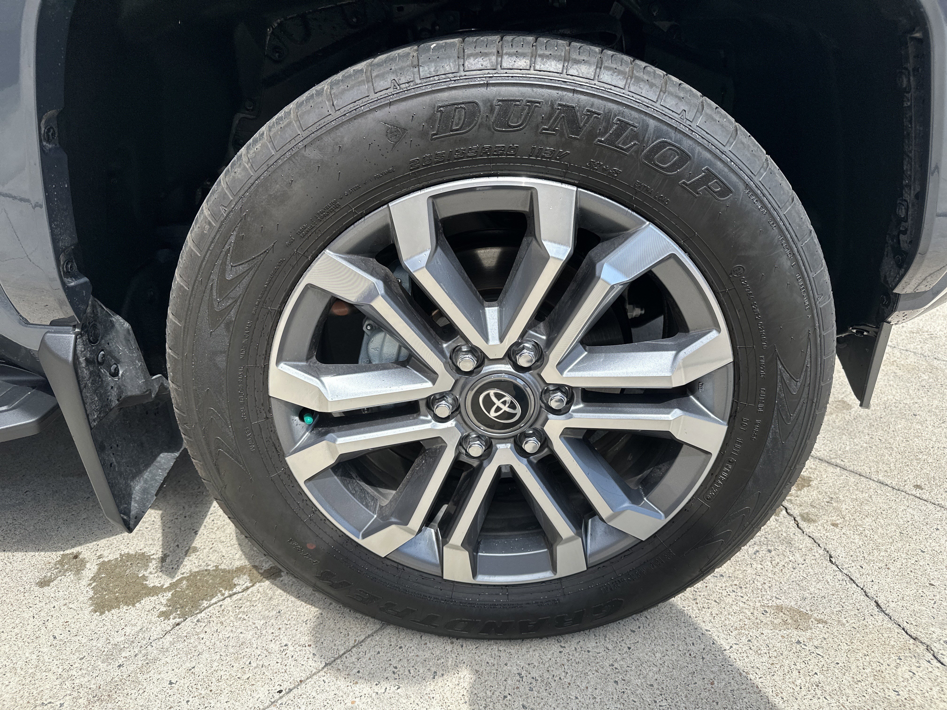 Used 2025 Toyota 4Runner Limited image 14