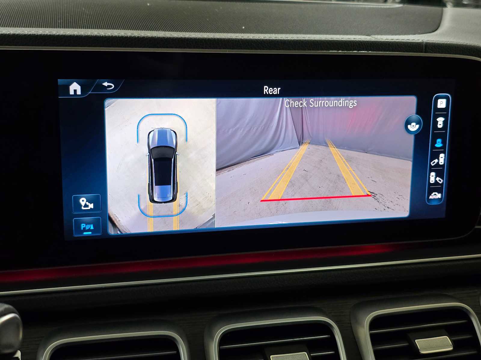 Used 2024 Mercedes-Benz GLS 450 4MATIC image 35