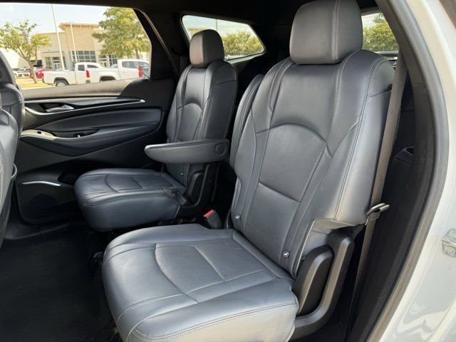 Used 2022 Buick Enclave Essence FWD image 29