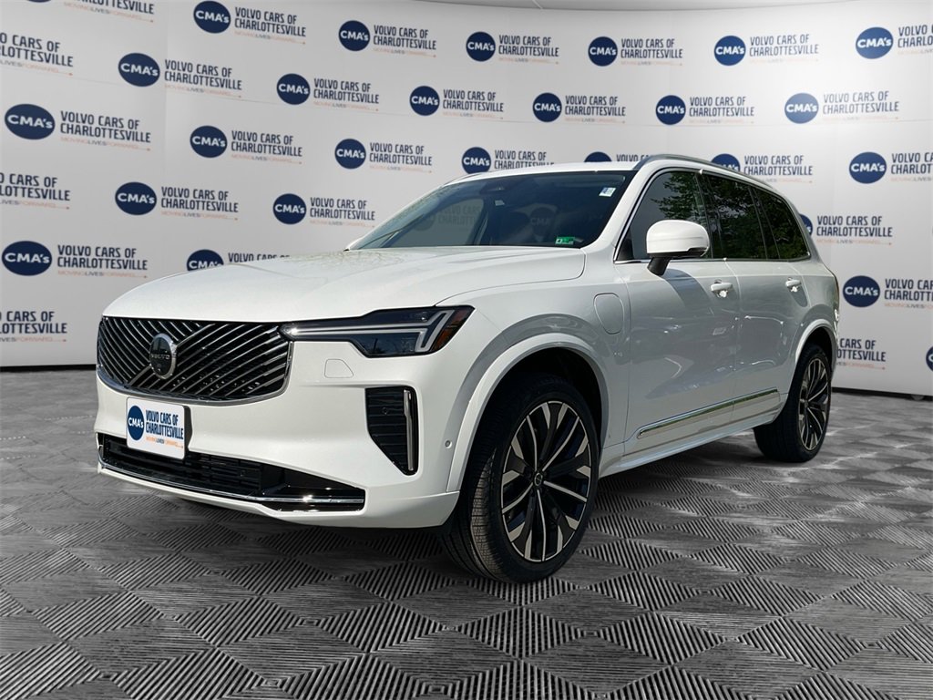 New 2025 Volvo XC90 T8 Plus w/ Protection Package Premier image 1