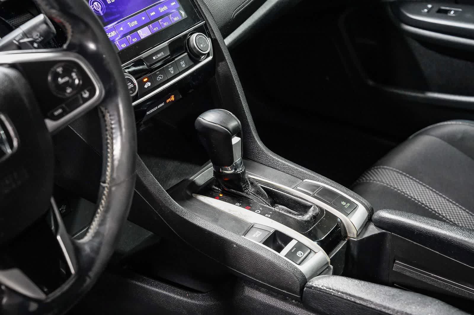 Used 2020 Honda Civic Sport image 23