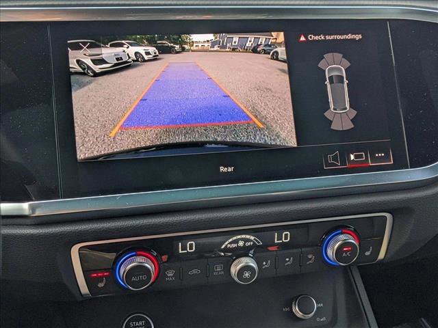 New 2025 Audi Q3 2.0T Premium image 12