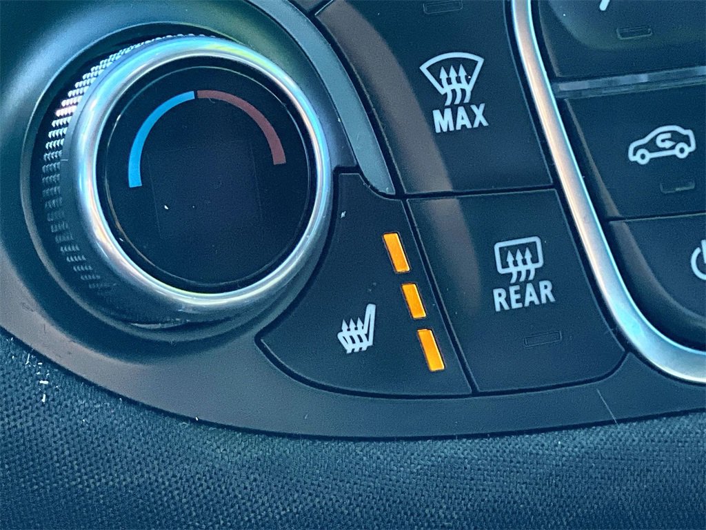 Used 2024 Chevrolet Malibu LT image 26