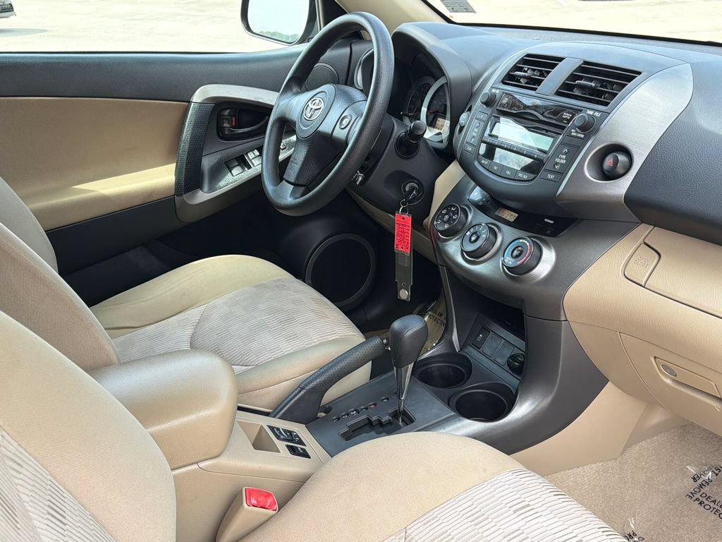 Used 2011 Toyota RAV4 4WD w/ Preferred Premium Pkg image 8