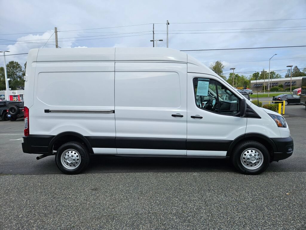 Used 2023 Ford Transit 250 148 High Roof AWD image 6