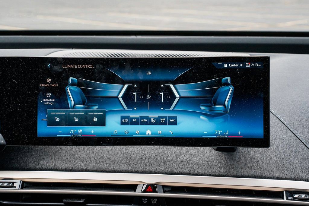 Used 2025 BMW iX xDrive50 image 13