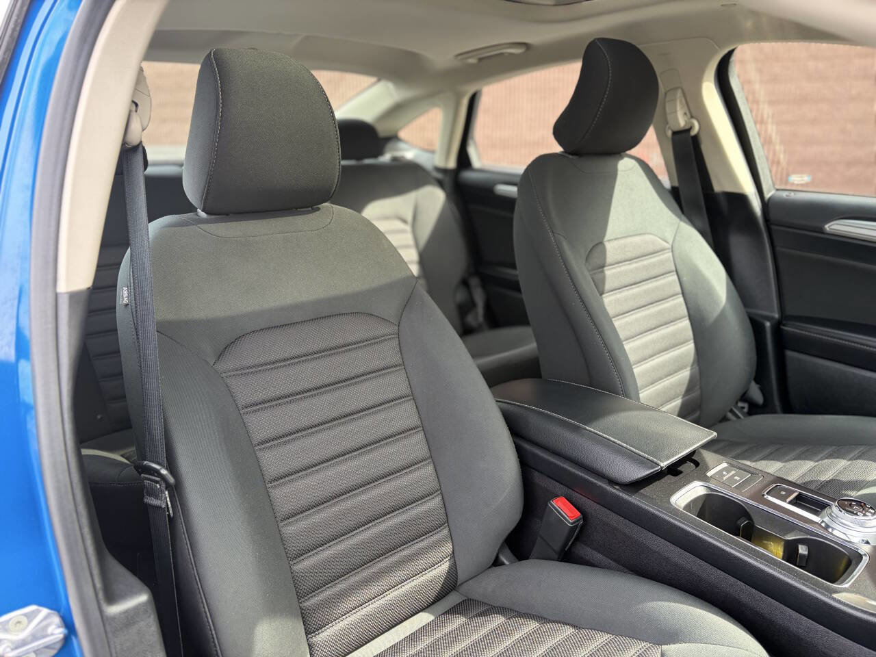 Used 2019 Ford Fusion SE image 14