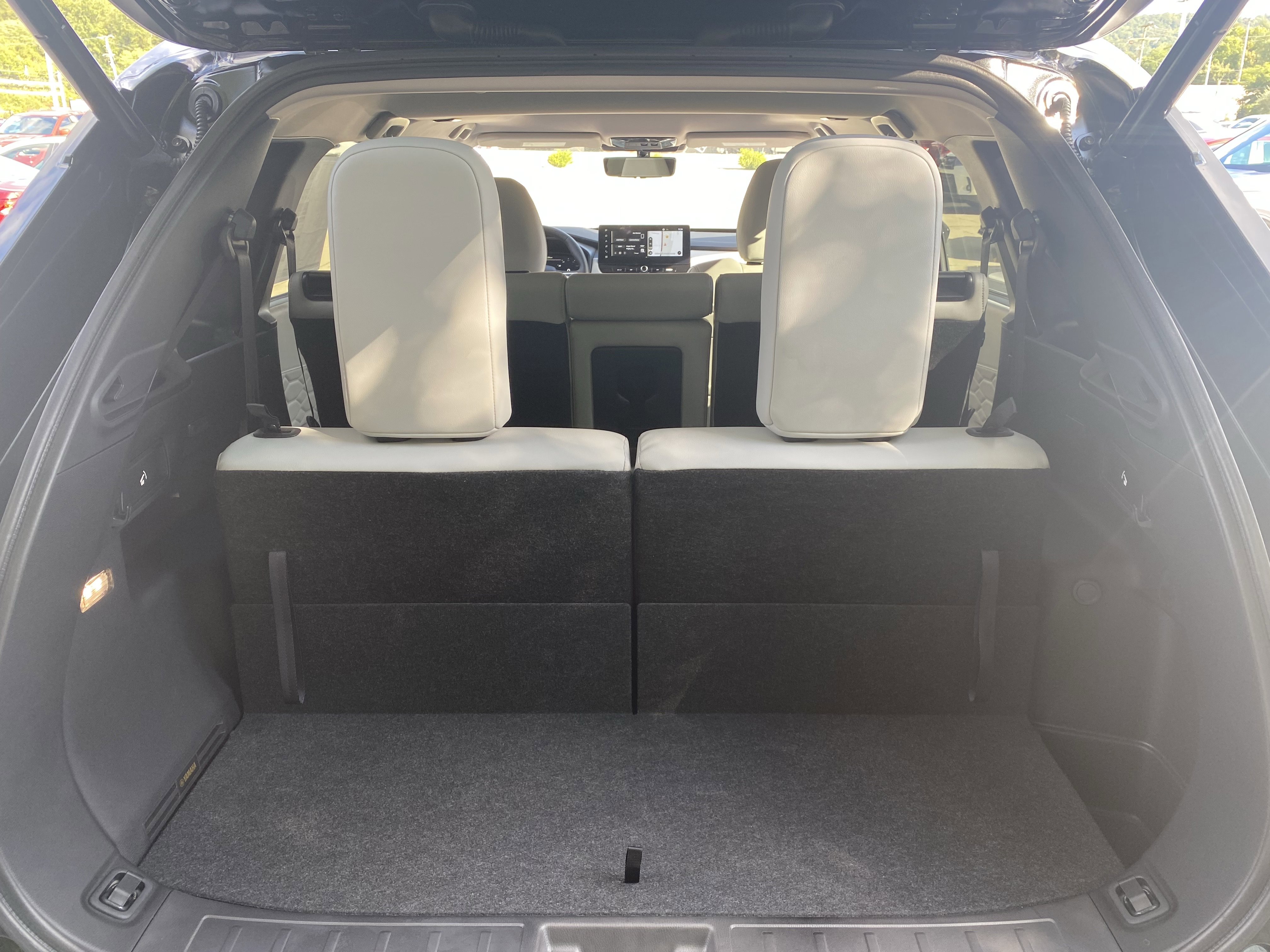 New 2025 Mitsubishi Outlander AWD image 28