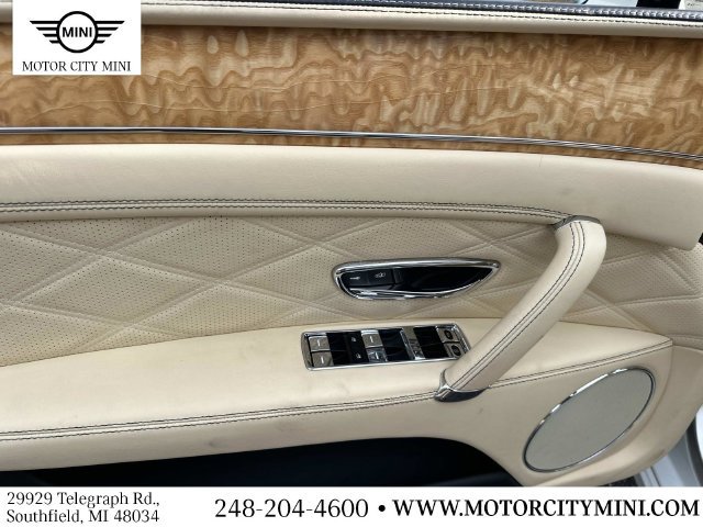 Used 2015 Bentley Flying Spur W12 AWD/4WD image 18