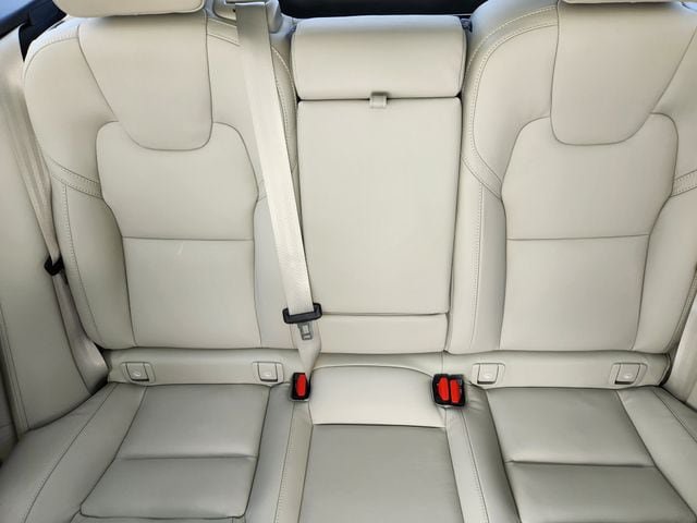 New 2026 Volvo XC60 B5 Ultra w/ Climate Package AWD/4WD image 14