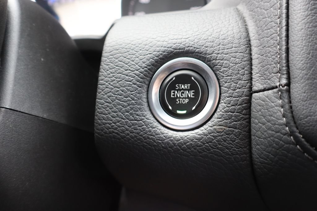 Used 2021 GMC Yukon Denali w/ Denali Premium Package AWD/4WD image 19