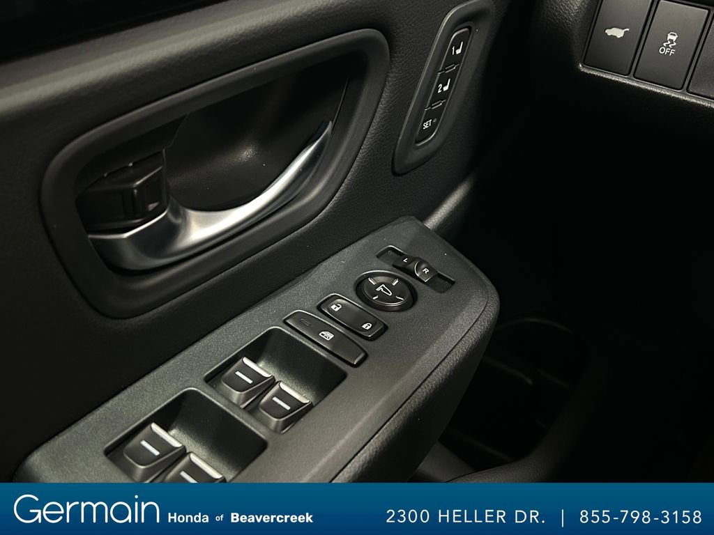 New 2025 Honda Pilot Touring image 14