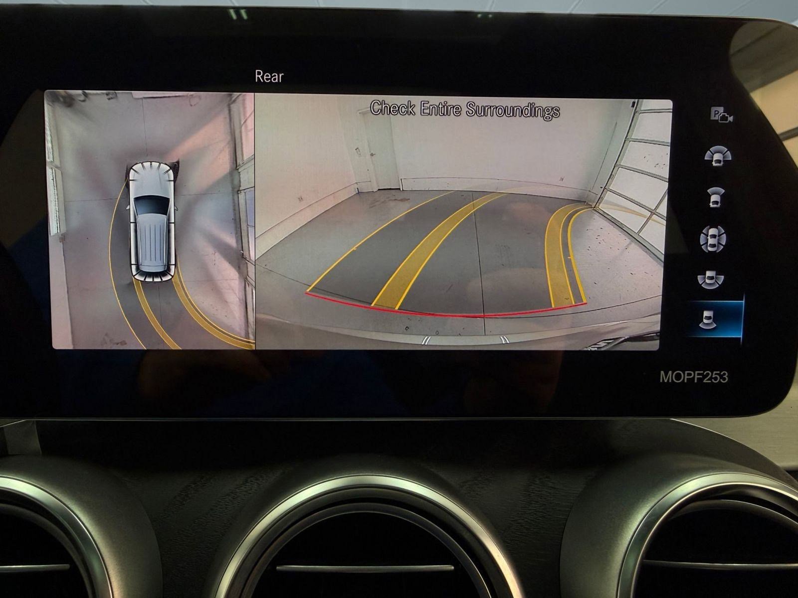 Certified 2021 Mercedes-Benz GLC 300 image 30