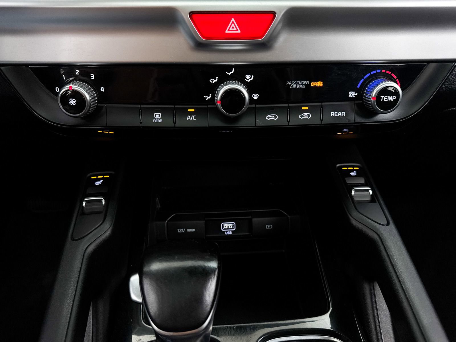 Used 2020 Kia Telluride S w/ S 8 Passenger Seating Package FWD image 24