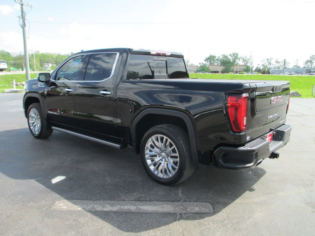 Used 2019 GMC Sierra 1500 Denali w/ Denali Ultimate Package AWD/4WD image 11
