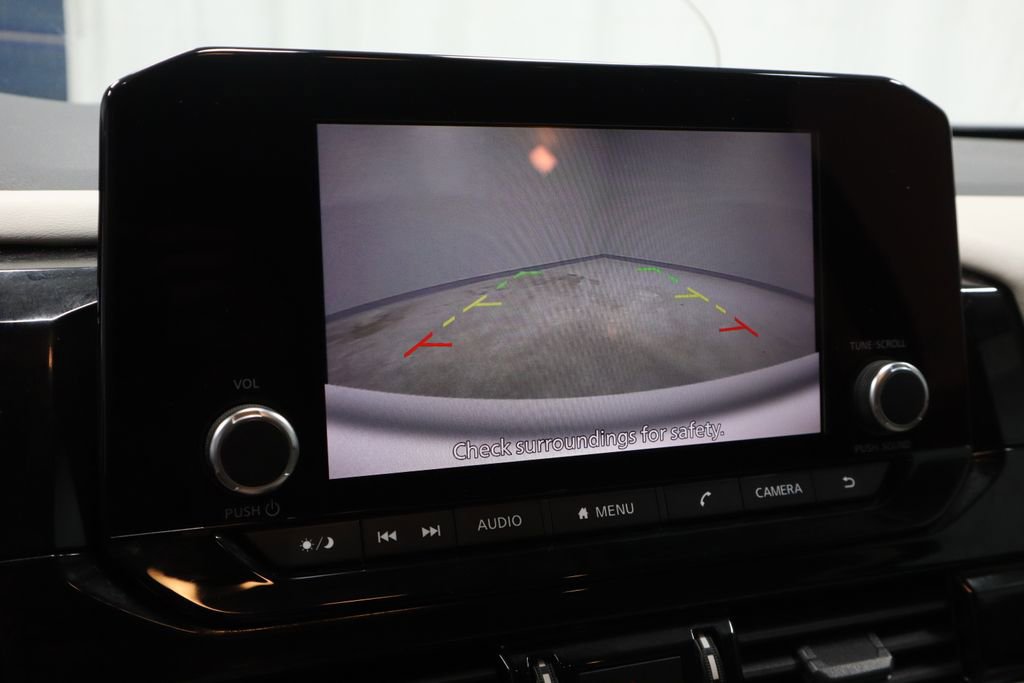 Certified 2023 Nissan Pathfinder SV w/ SV Black Package image 2