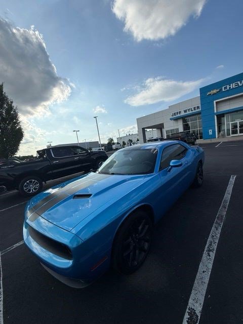 Used 2023 Dodge Challenger SXT w/ Blacktop Package RWD image 15