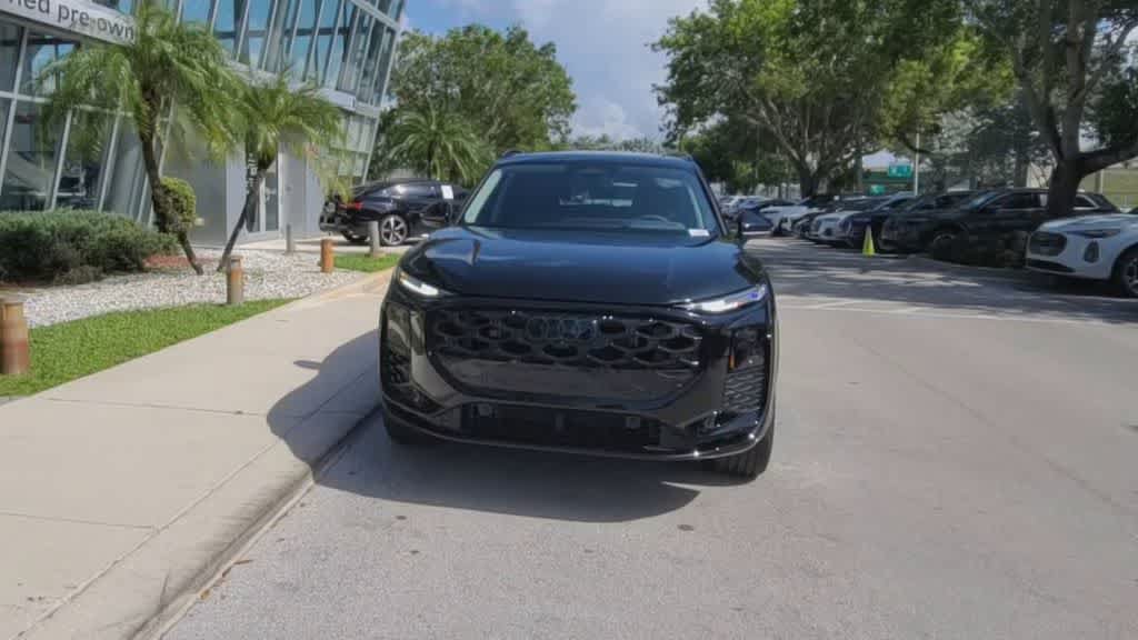 New 2026 Audi Q3 quattro 2.0T AWD/4WD image 3
