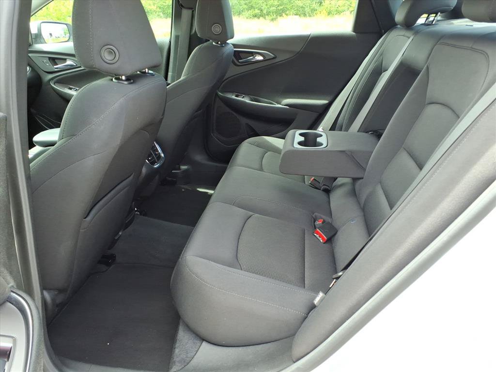 Used 2022 Chevrolet Malibu LT FWD image 22