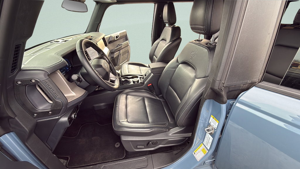 Used 2025 Ford Bronco Outer Banks AWD/4WD image 41