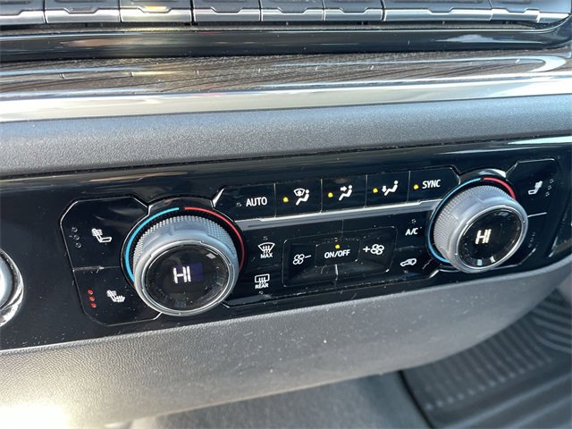 Used 2024 Chevrolet Silverado 1500 LT image 18