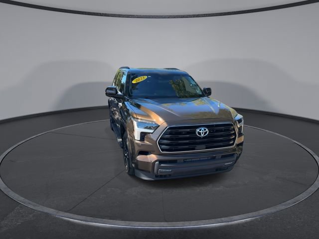 Used 2023 Toyota Sequoia Platinum image 4