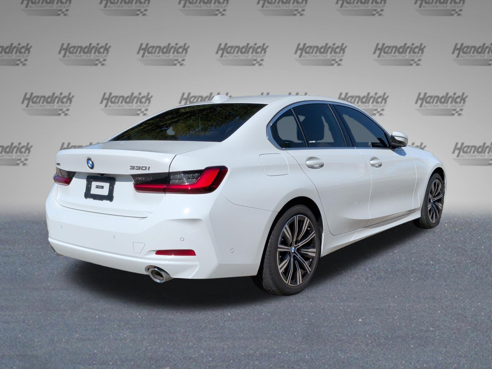 Used 2026 BMW 330i xDrive Sedan w/ Convenience Package AWD/4WD image 7