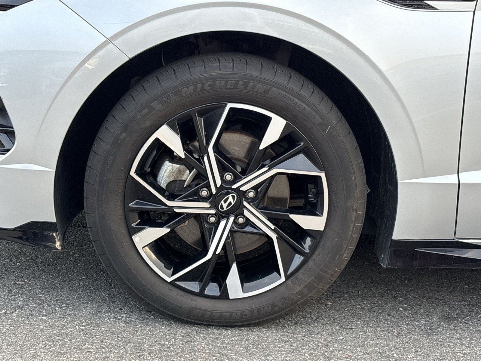Certified 2024 Hyundai Sonata SEL FWD image 12