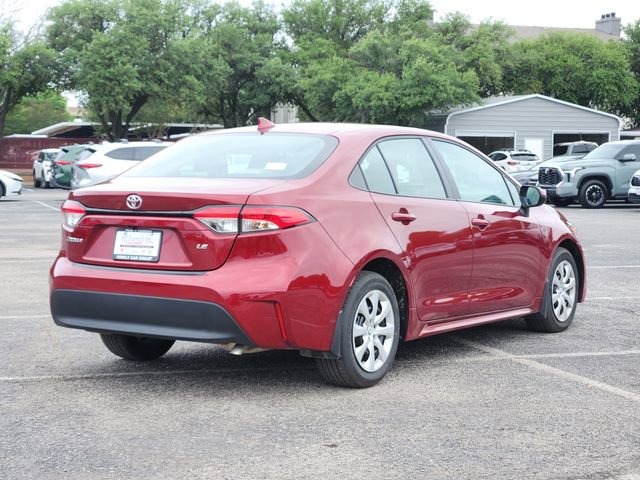 Used 2025 Toyota Corolla LE FWD image 4