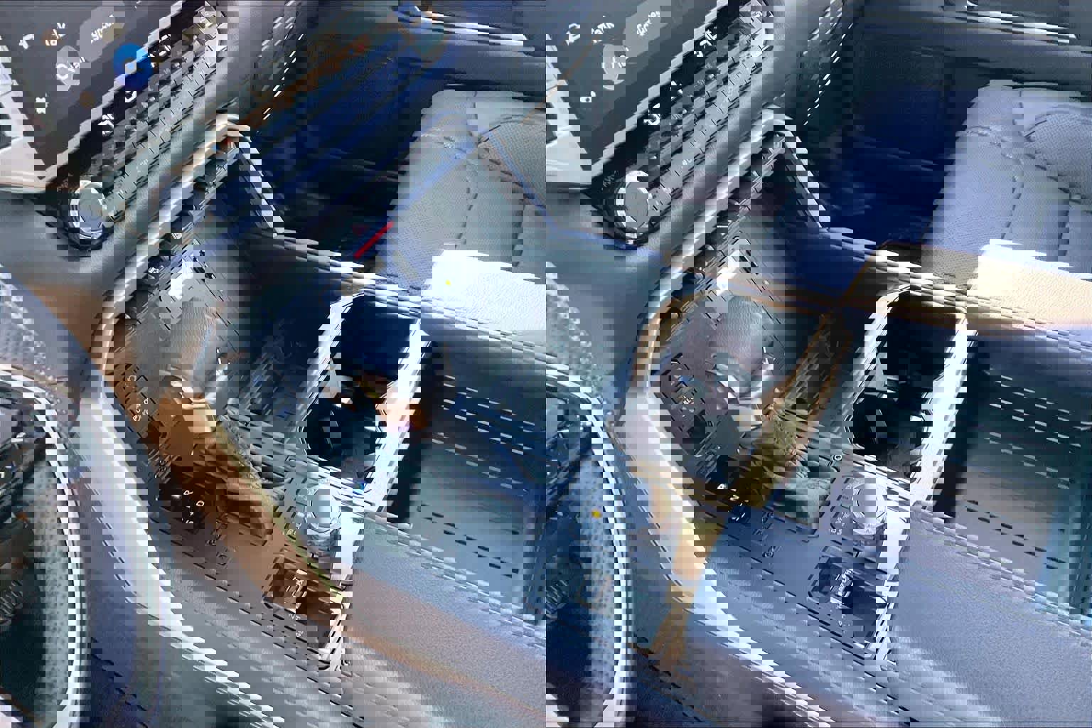 Used 2024 Toyota Tundra Limited image 16