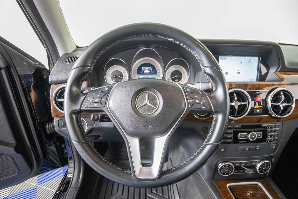 Used 2014 Mercedes-Benz GLK 350 2WD image 16