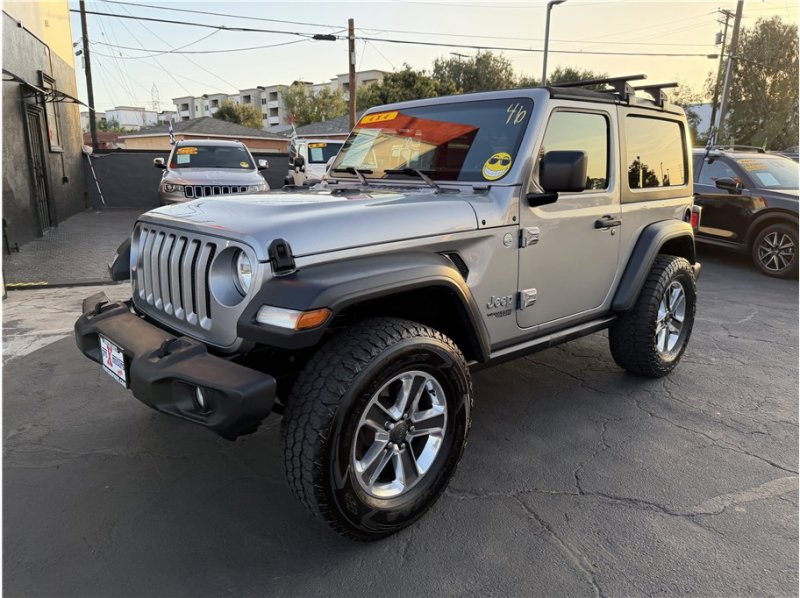 Used 2020 Jeep Wrangler Sport image 3