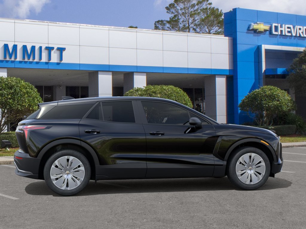 New 2027 Chevrolet Blazer EV LT FWD image 5