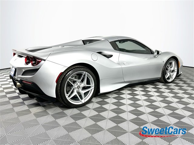 Used 2021 Ferrari F8 Tributo image 15