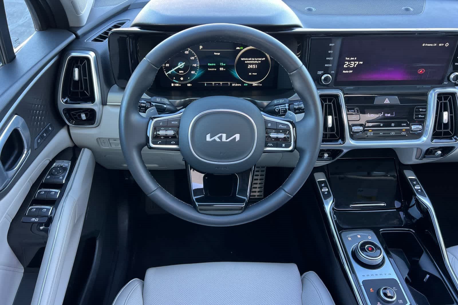 Used 2023 Kia Sorento SX Prestige image 15