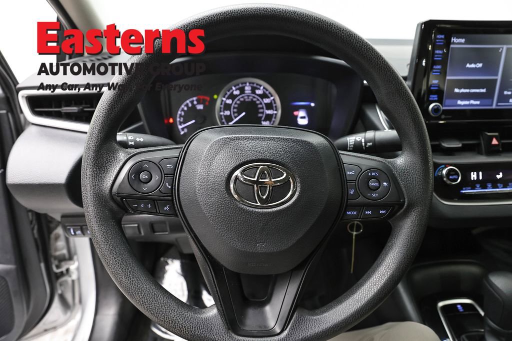 Used 2022 Toyota Corolla LE FWD image 10