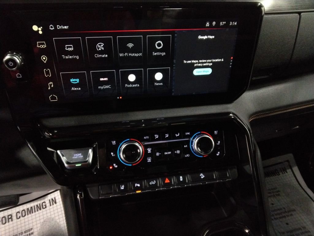 Used 2025 GMC Sierra 2500 AT4 image 18